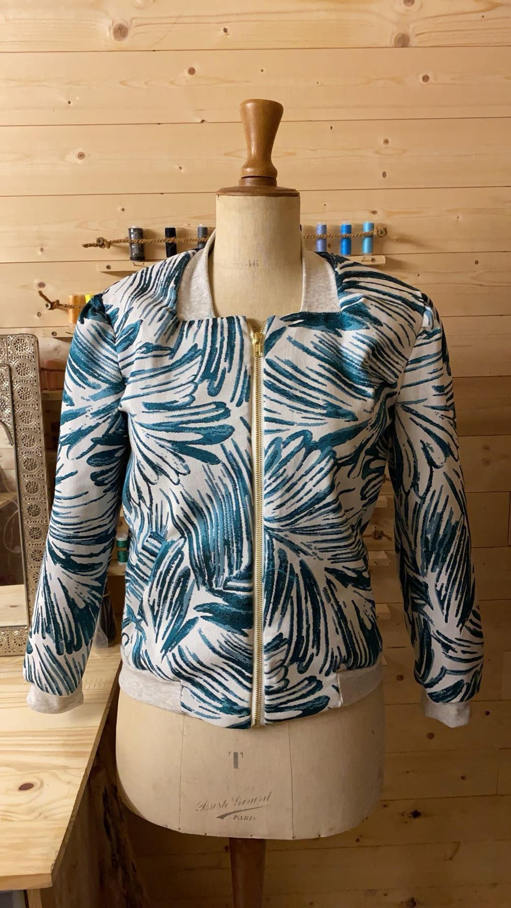 Loane Corbin, couturière artisanale à Caen